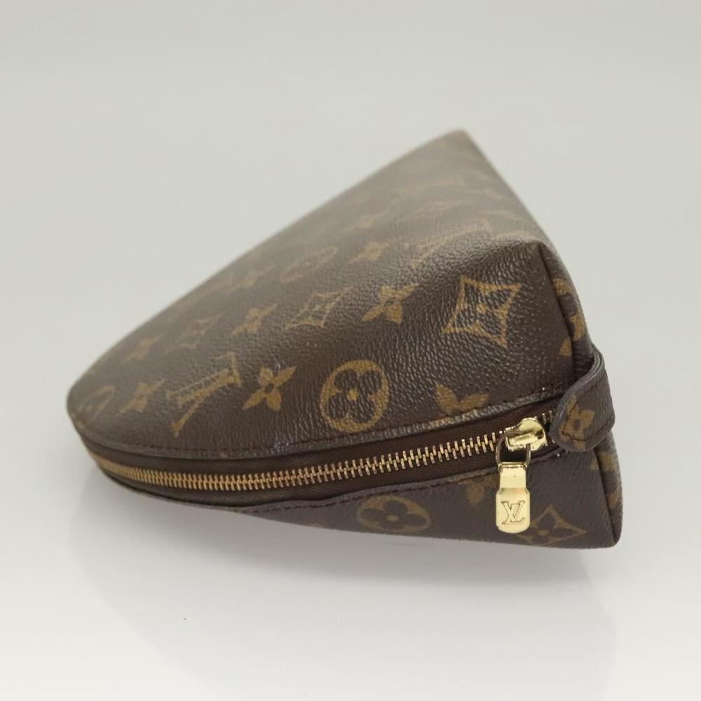 LOUIS VUITTON Monogram Trousse Demi Ronde Cosmetic Pouch M47520 LV Auth 131163 - Picture 4 of 16